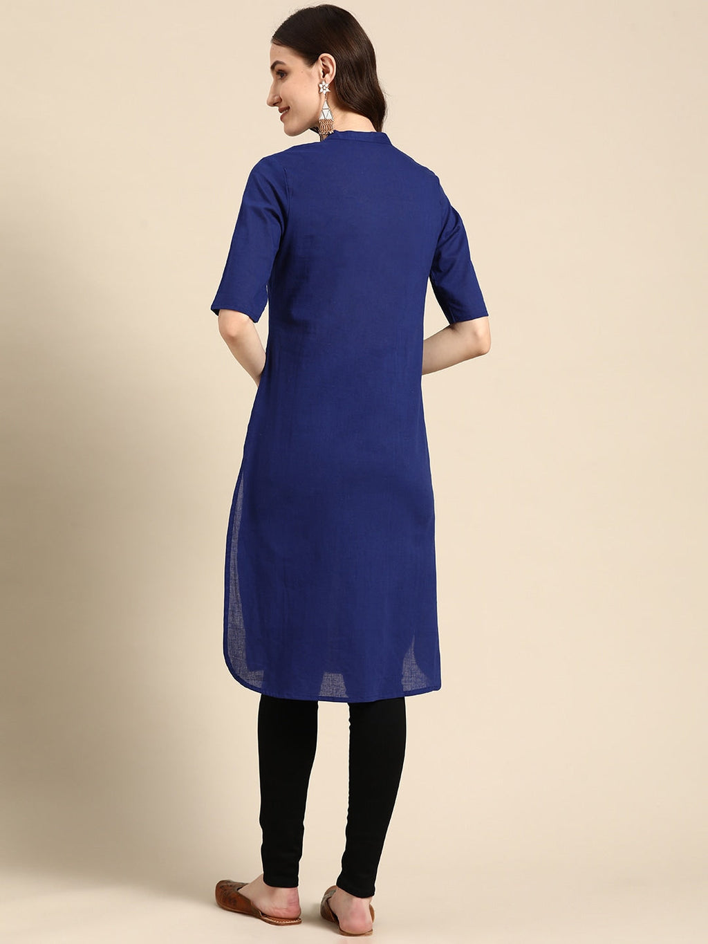 Sangria Women Solid Mandarin Collar Pure Cotton Indigo Kurta | Grocsy