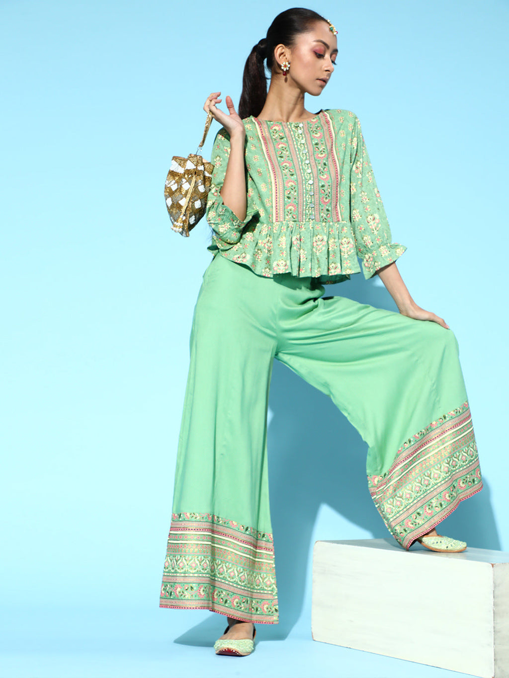 Juniper Womens Pistagreen Floral Printed Rayon Clothing Set | Grocsy