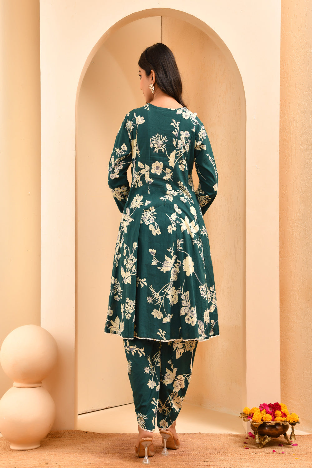 Vaasva Women Green Short Anarkali Kurta With Printed Pants | Grocsy