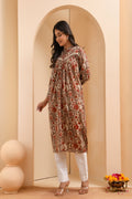 Vaasva Women Ajrakh Printed Kurta Pant Set | Grocsy