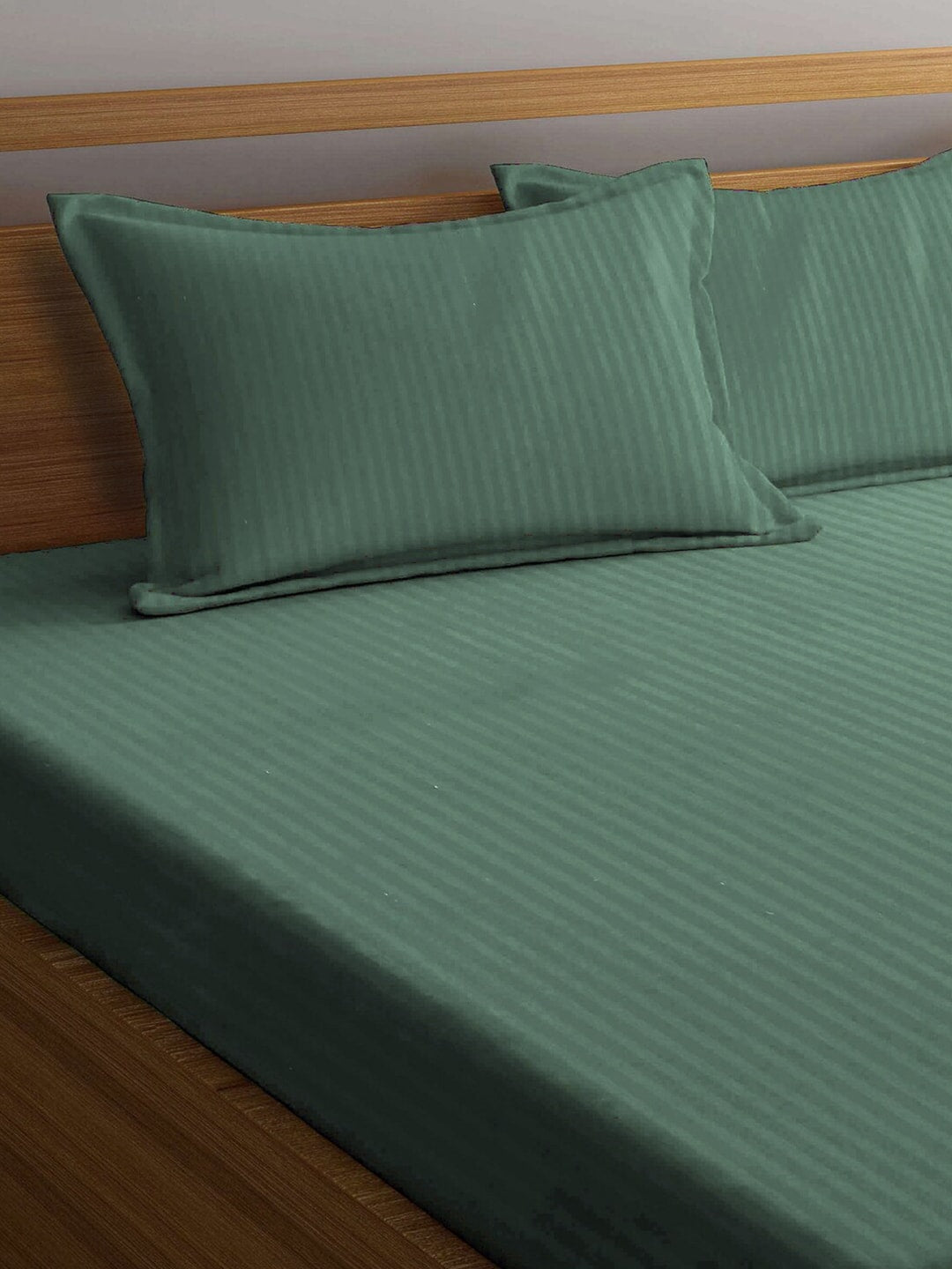 KLOTTHE Green Striped 210 TC Bedsheet with Pillow Covers | Grocsy