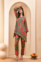 Vaasva Women Floral Printed Kurta Pant Set | Grocsy