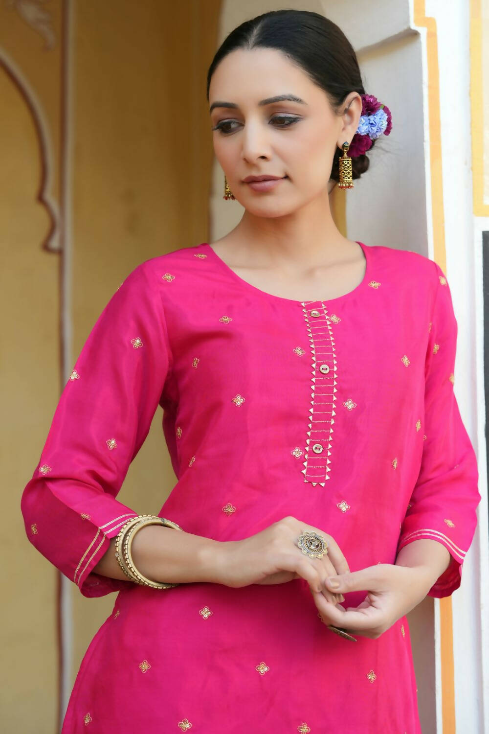 Juniper Women Fuchsia Shantoon Embroidered Straight Tunic | Grocsy
