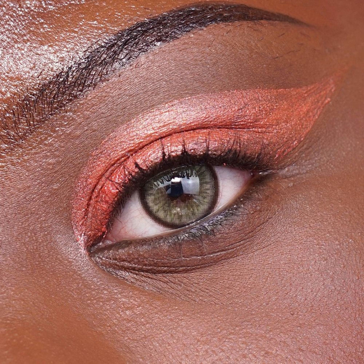 Makeup Revolution Mousse Shadow - Amber Bronze | Grocsy
