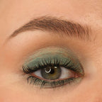 Makeup Revolution Mousse Shadow - Emerald Green | Grocsy