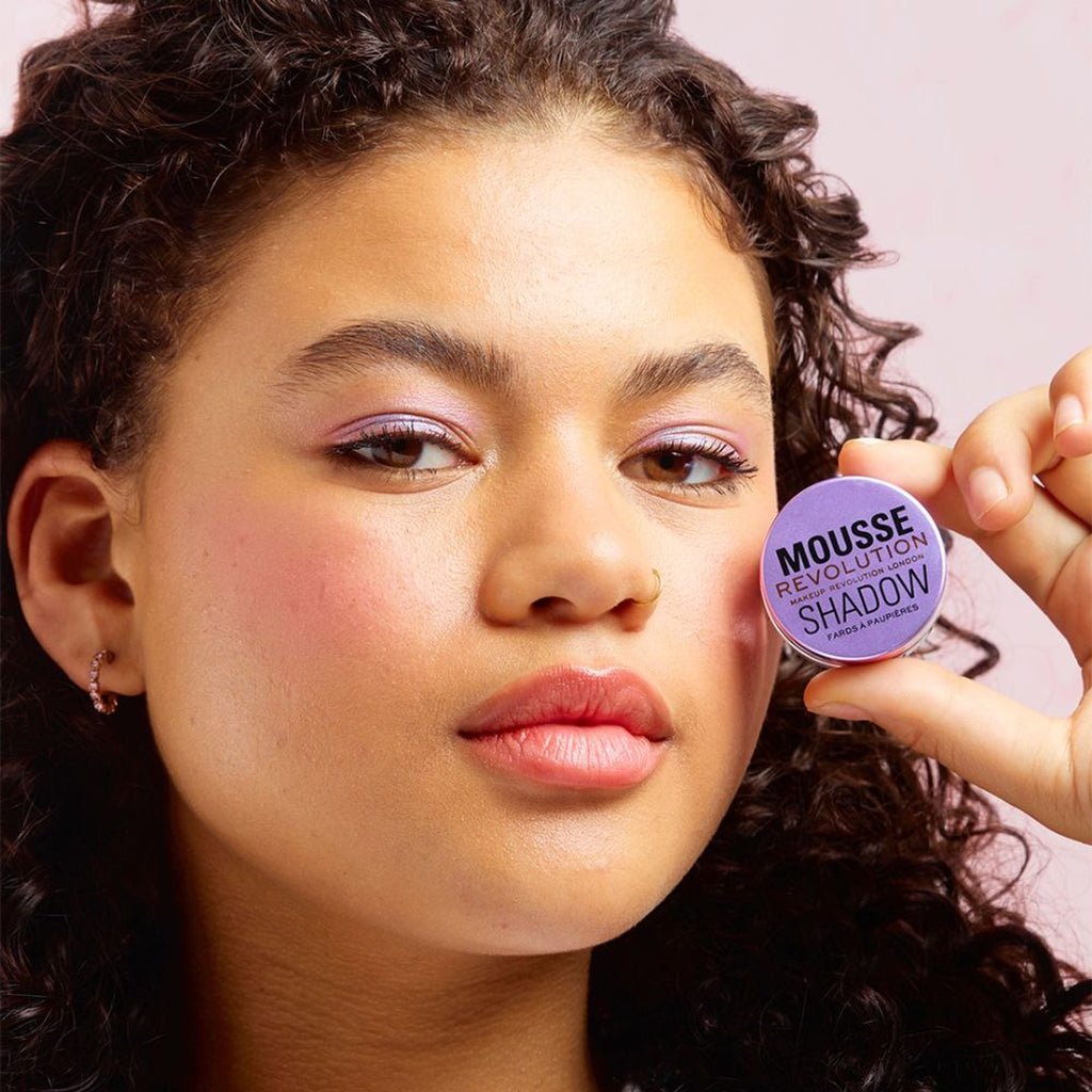 Makeup Revolution Mousse Shadow - Lilac | Grocsy