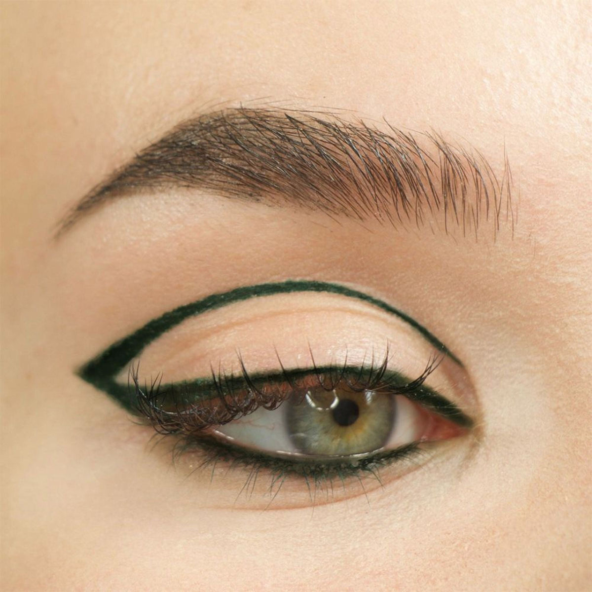 Makeup Revolution Felt & Kohl Eyeliner - Green | Grocsy