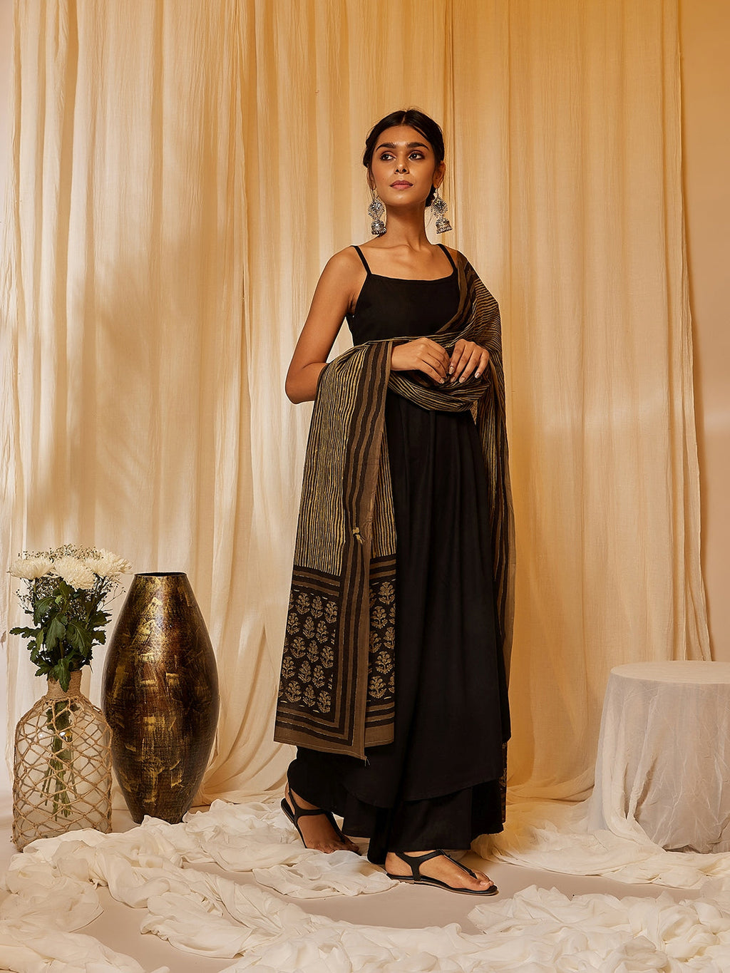 InWeave Women's Black Strappy Kurta Palazzo Set With Green Boota Dupatta | Grocsy