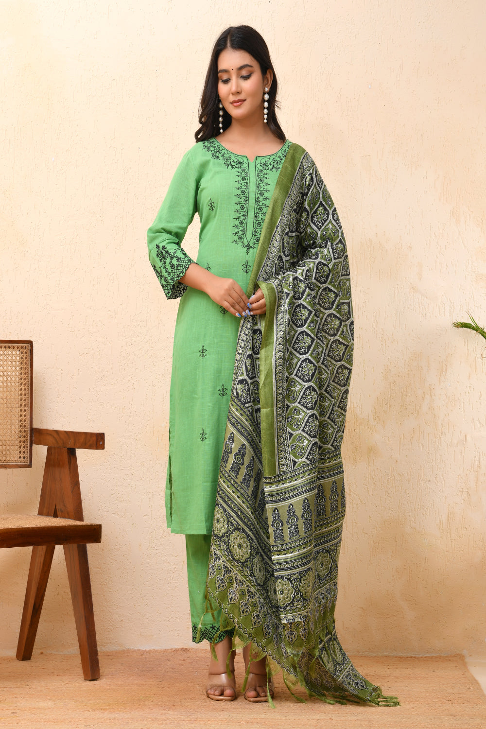 Vaasva Women Pista Embroidered Kurta Set With Solid Pants & Printed Dupatta | Grocsy