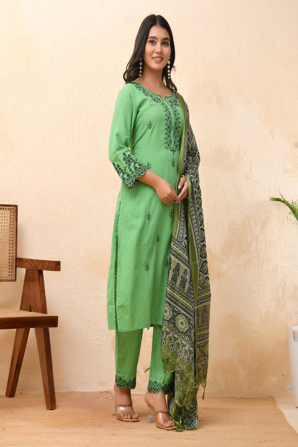 Vaasva Women Pista Embroidered Kurta Set With Solid Pants & Printed Dupatta | Grocsy