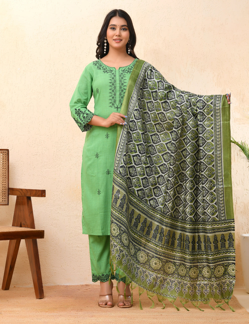 Vaasva Women Pista Embroidered Kurta Set With Solid Pants & Printed Dupatta | Grocsy