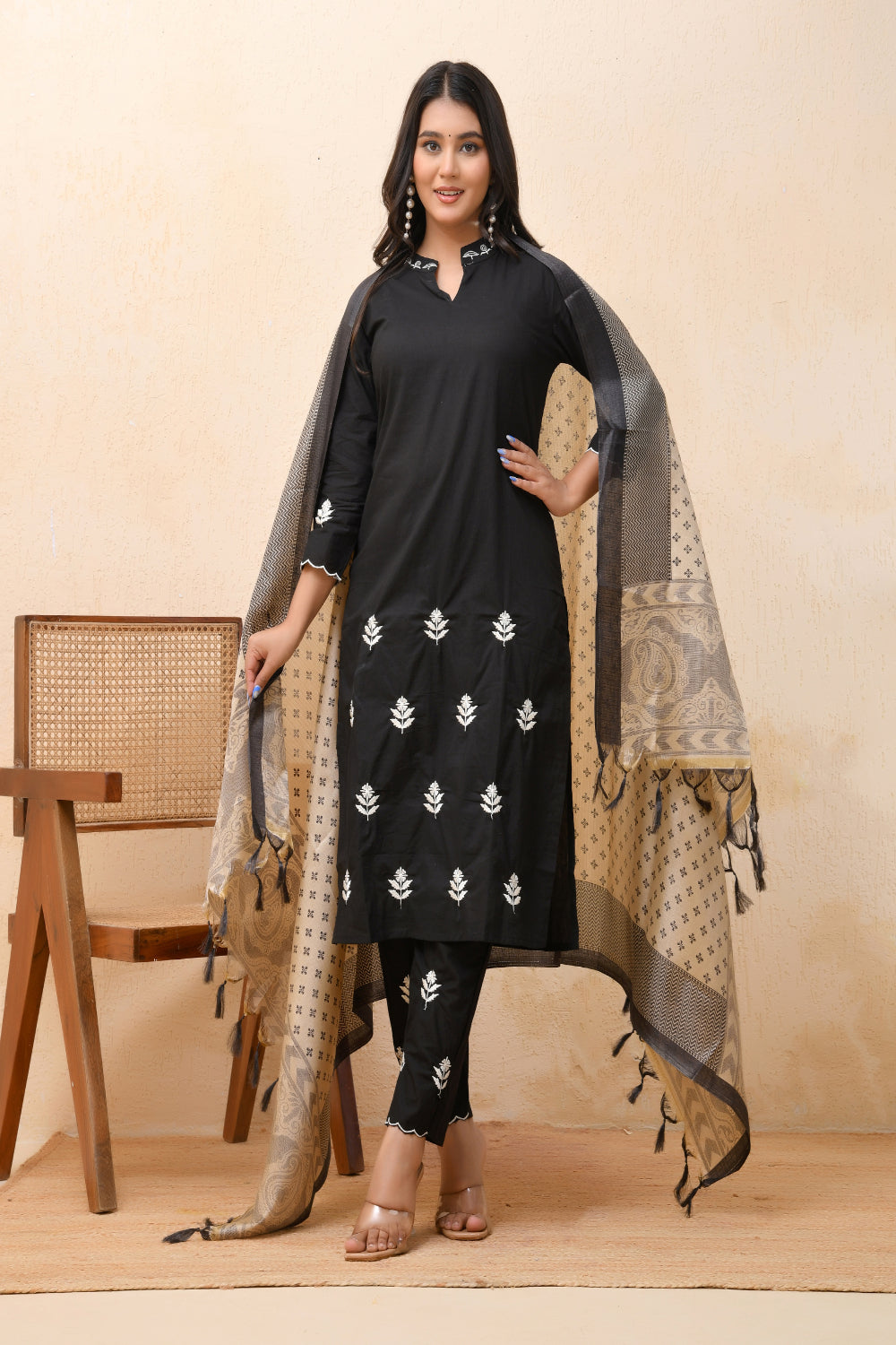 Vaasva Women Black Embroidered Suit Set | Grocsy