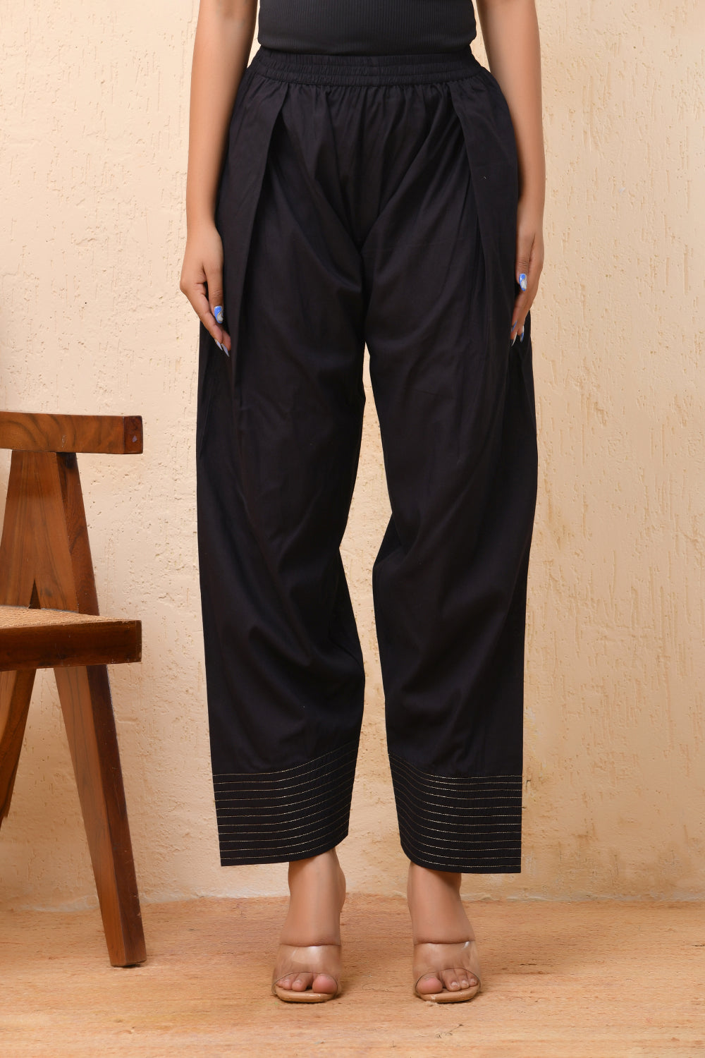 Vaasva Women Black Solid Farshi Pant | Grocsy