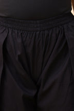 Vaasva Women Black Solid Farshi Pant | Grocsy