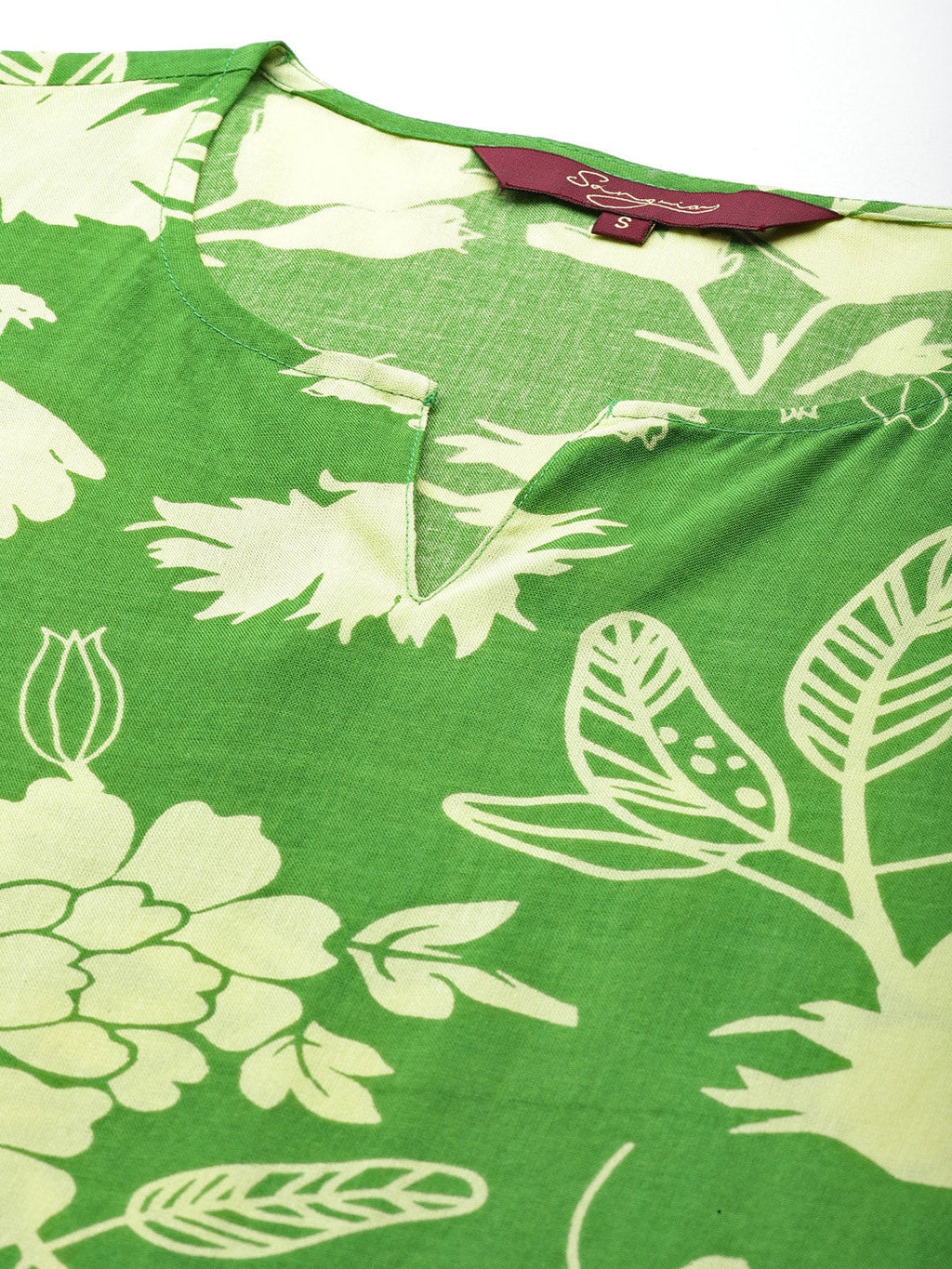 Sangria Floral Printed Regular Kurta with Trousers | Grocsy
