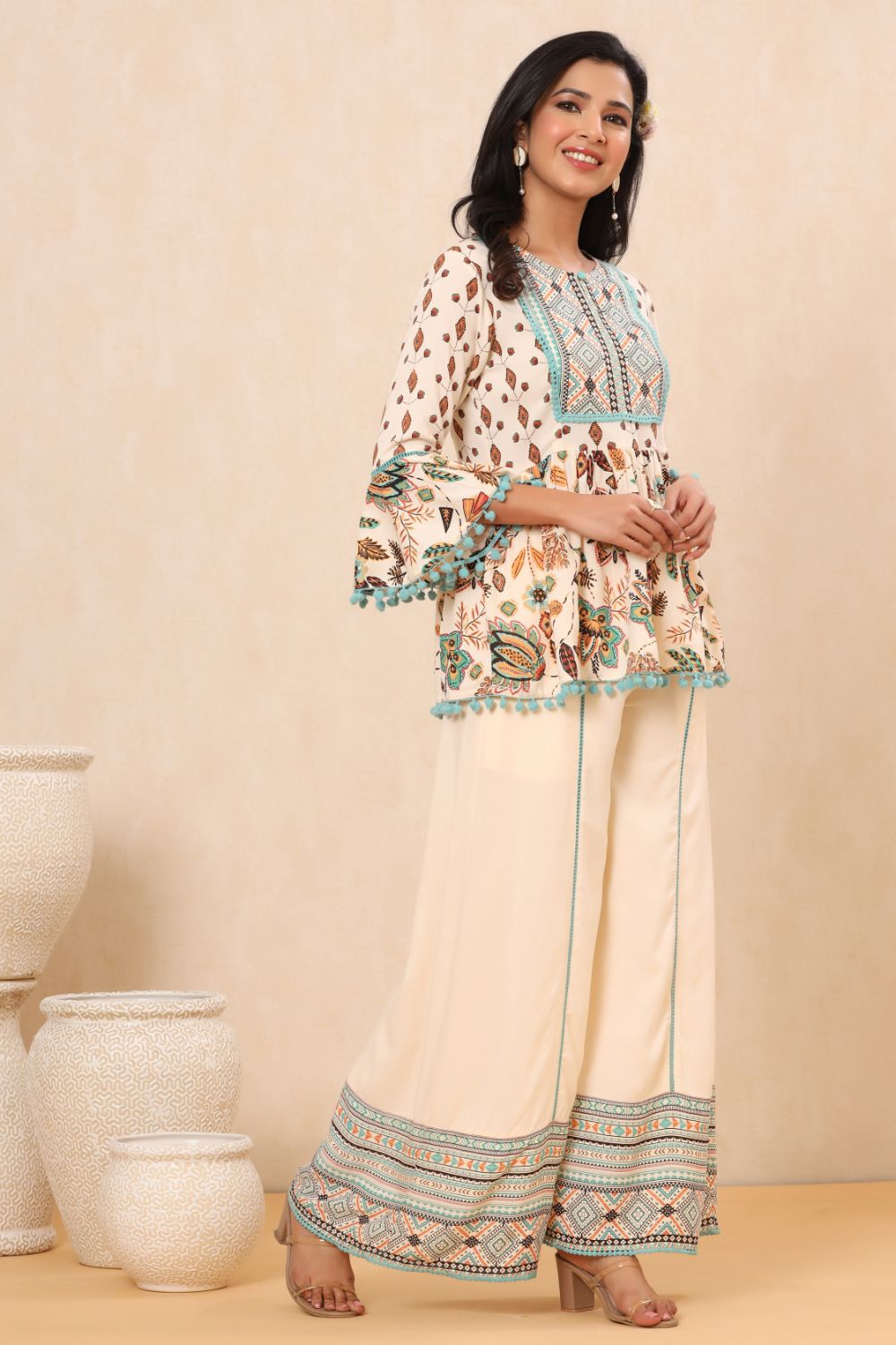 Juniper Womens Ivory Floral Printed Rayon Clothing Set | Grocsy