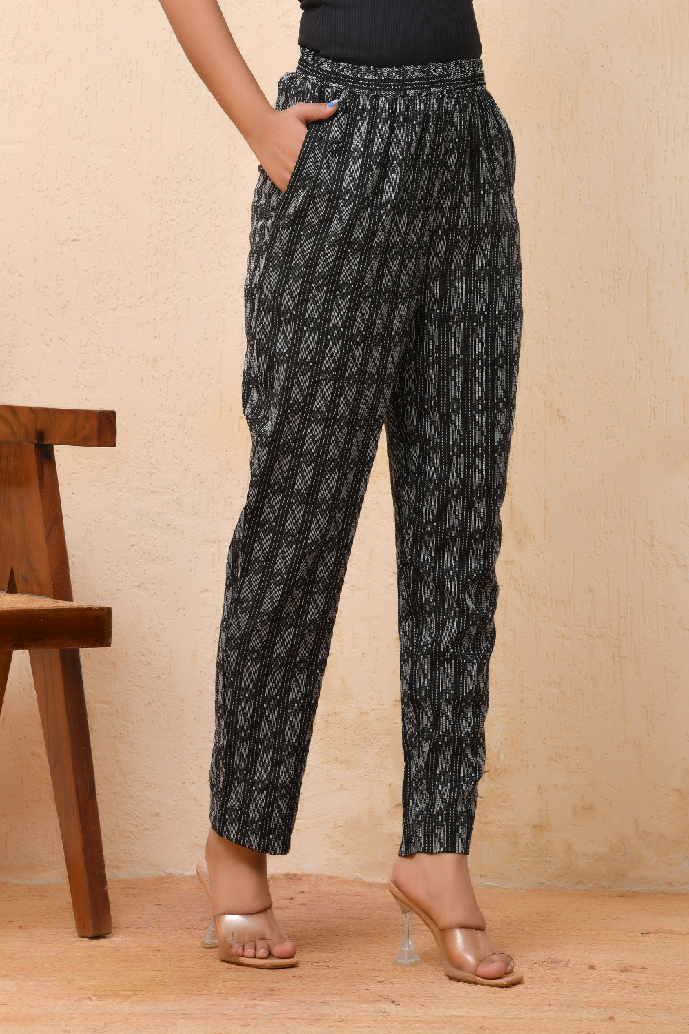 Vaasva Women Dobby Straight Pants | Grocsy