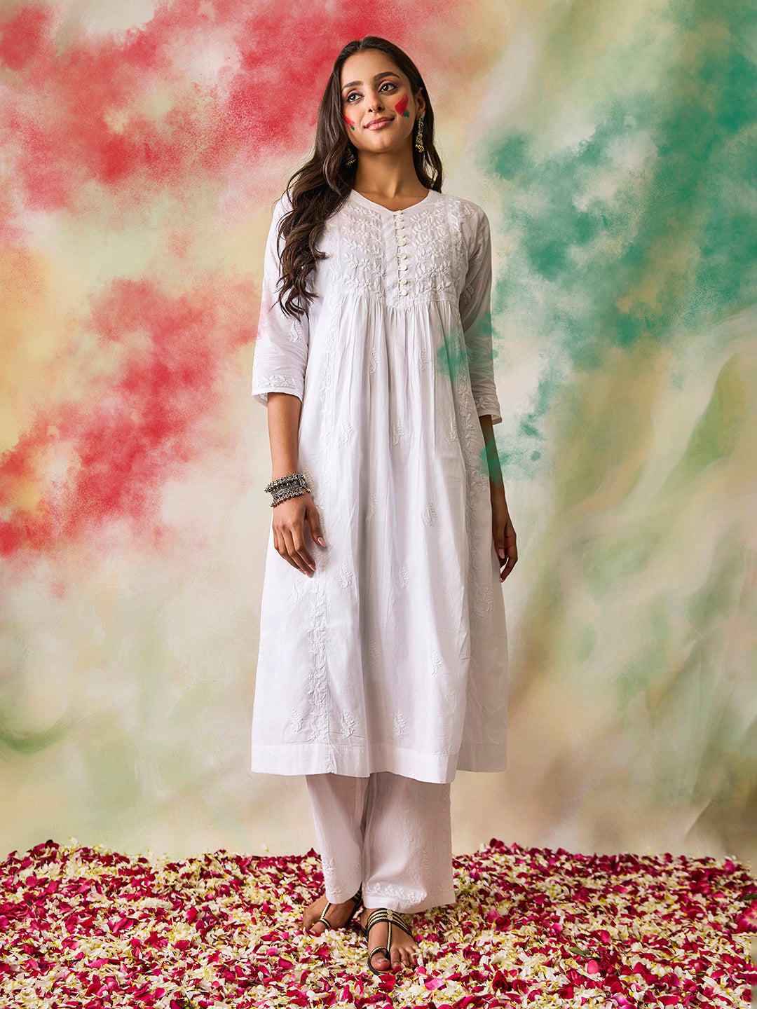 HOUSE OF KARI Ethnic Motifs Embroidered Chikankari Kurta | Grocsy