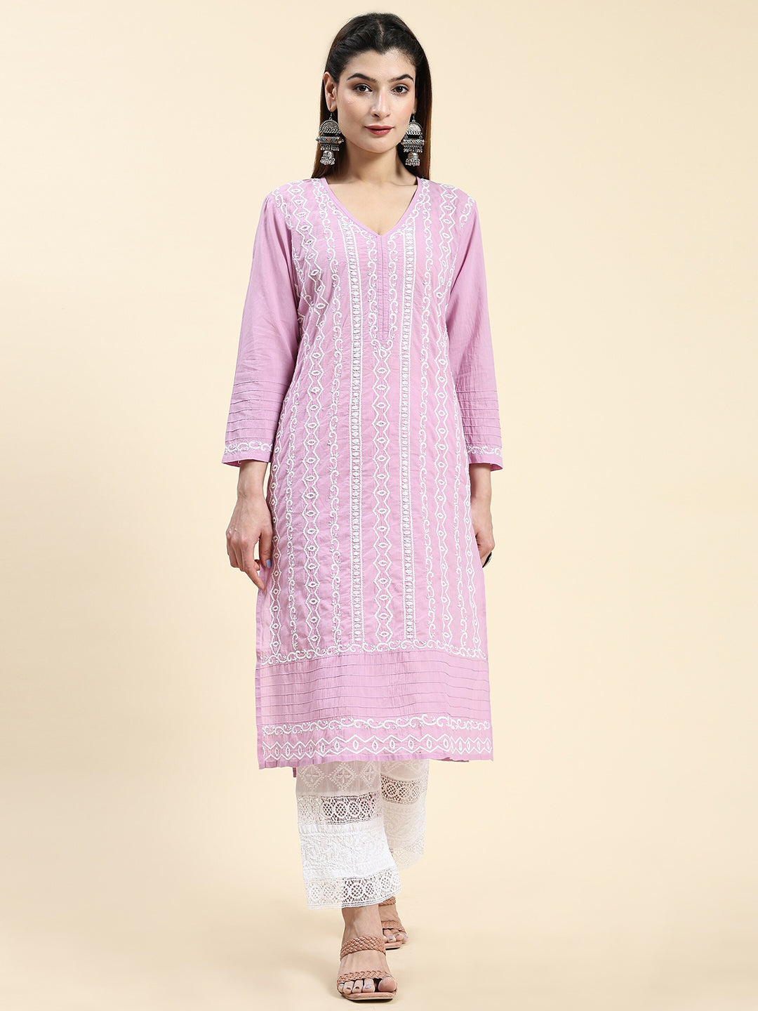 HOUSE OF KARI Cotton Floral Embroidered Chikankari Kurta | Grocsy