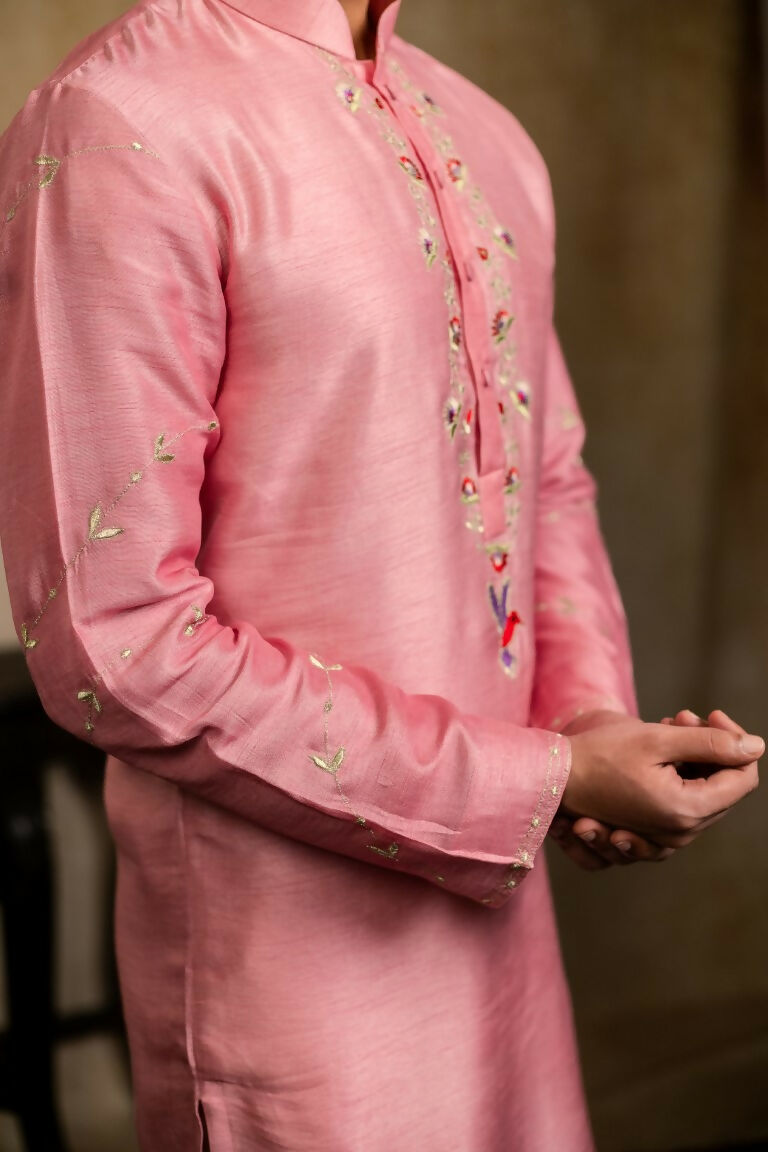 Falling Raw Silk Pink Gulab Pakshi Kurta Set By Hilo Design | Grocsy