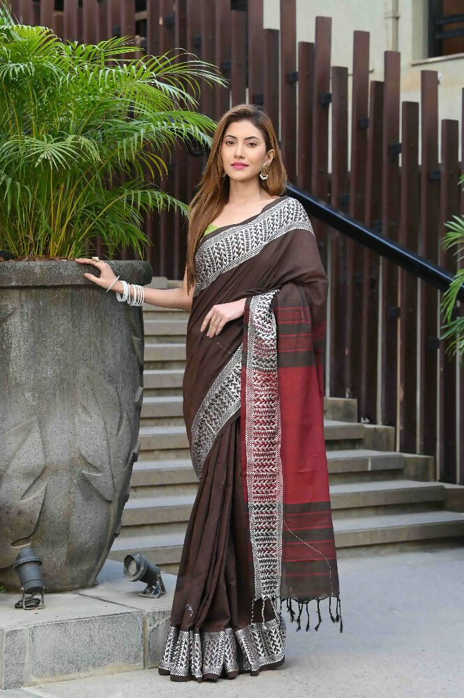 Beatitude Brown Cotton Jacquard Border Tangail Handloom Saree | Grocsy