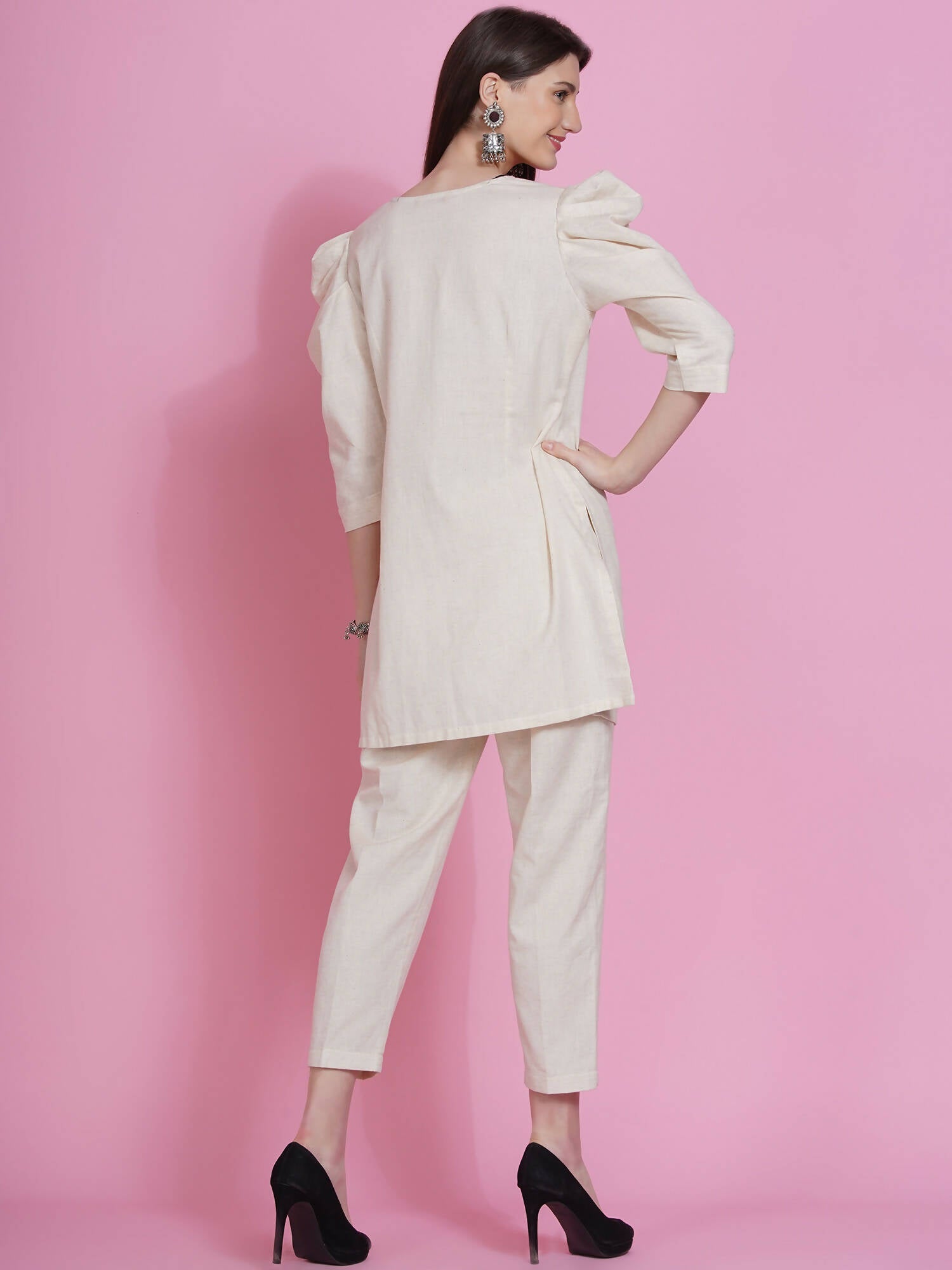 Women Republic Off White Cotton Flex Kurta With Attached Necklace And Pants | Grocsy