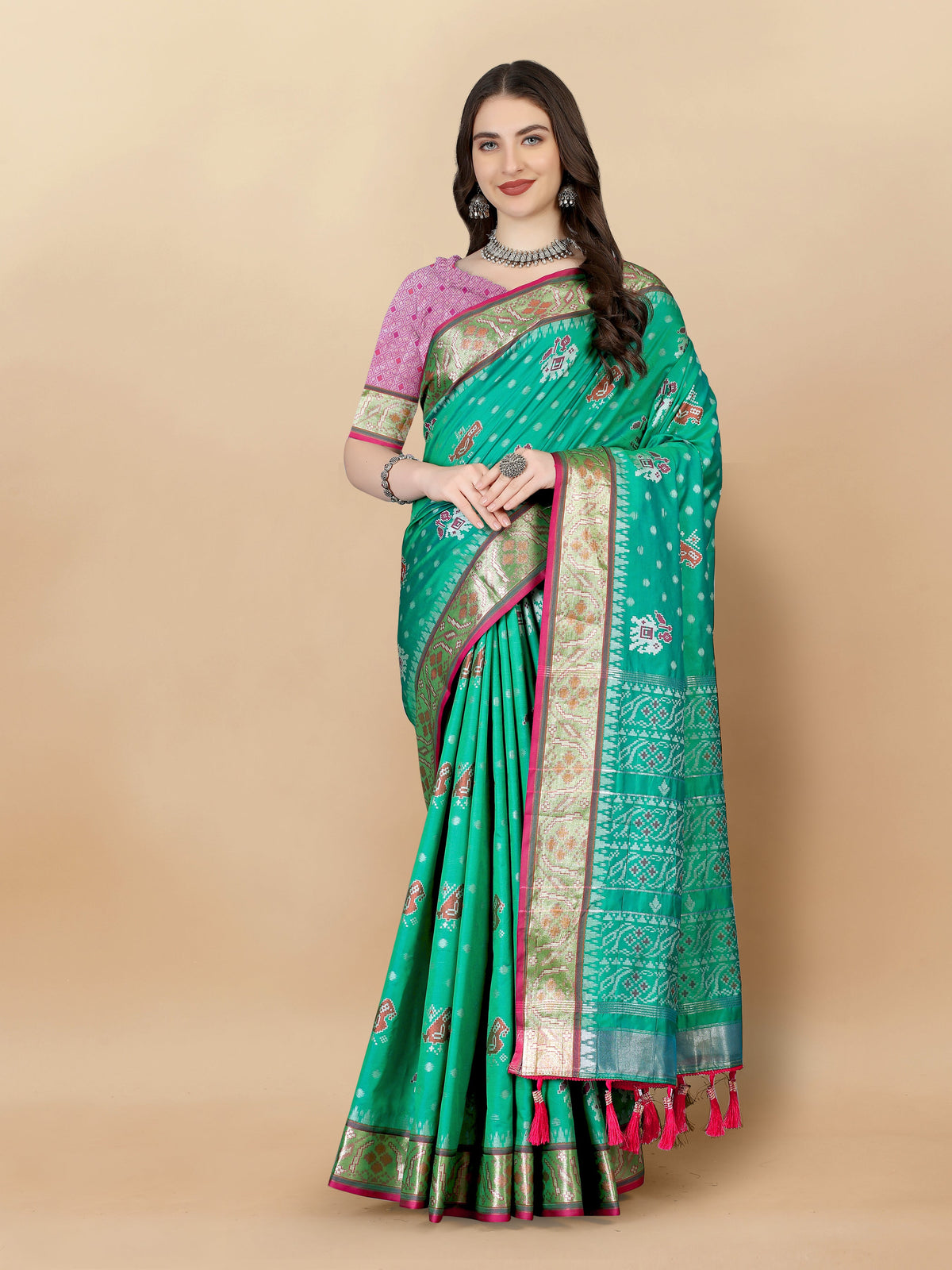 Lorenvalley Fashion Soft Silk Patola Weaving With Beautiful Rich Pallu With Blouse - Teal | Grocsy
