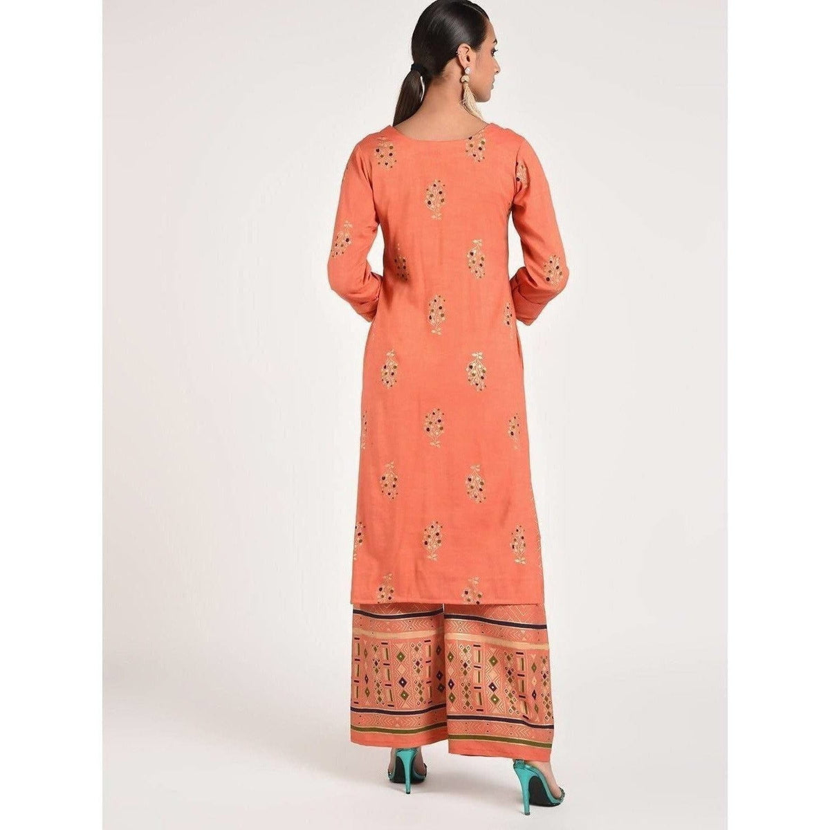 Cheera Women's Beautiful Gold Print And Highlights With Sequence Straight Kurta (CH078K) | Grocsy