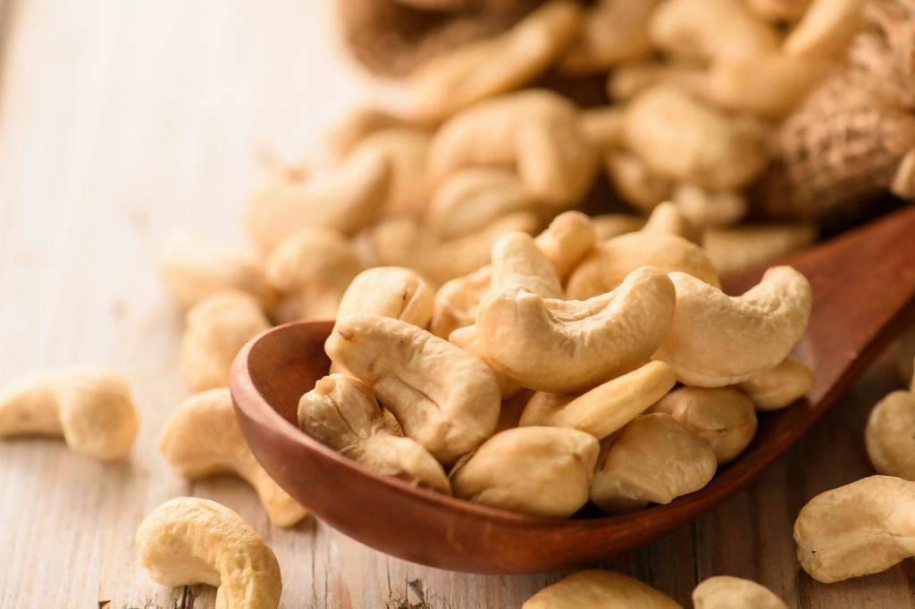 Siddhagiri's Satvyk Organic Premium Cashew | Grocsy