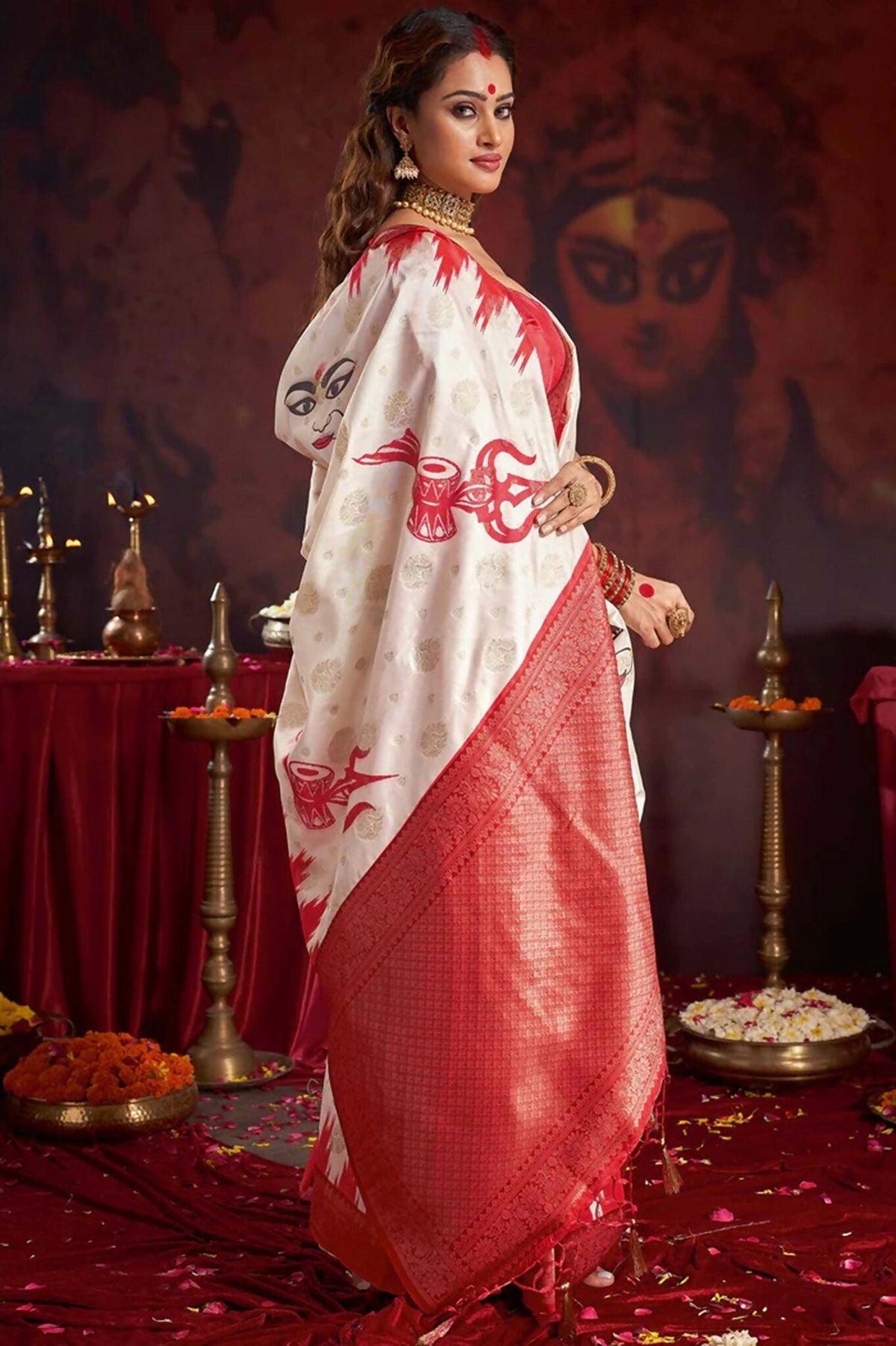Joban Fashion Off White Silk Blend Garad Saree | Grocsy