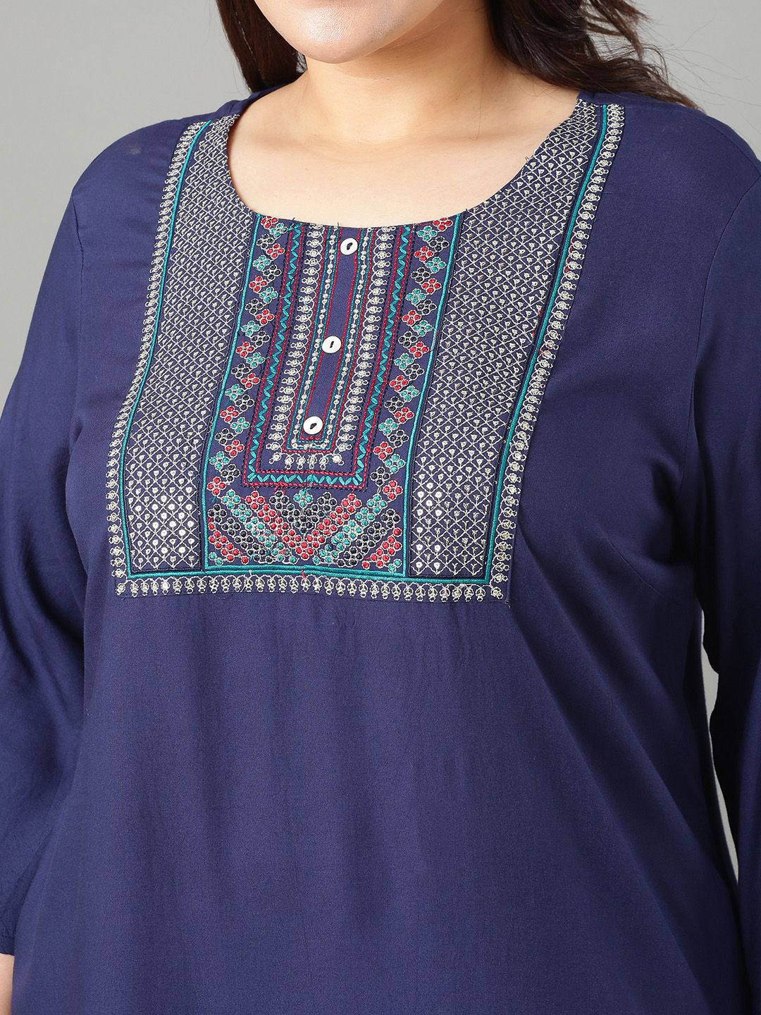 Sztori Plus Size Floral Yoke Design Sequinned Straight Kurta | Grocsy