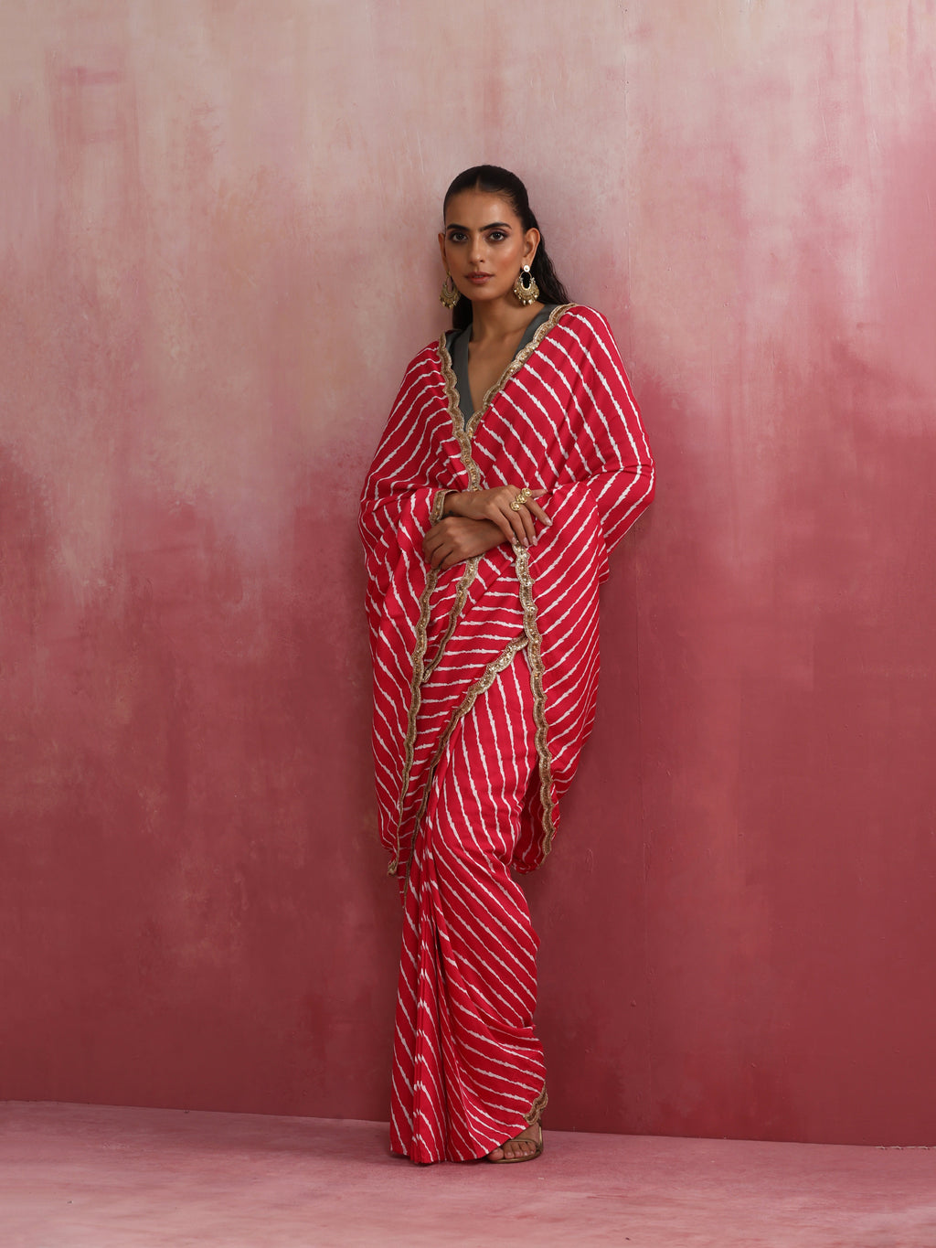 trueBrowns Pink Muslin Silk Saree | Grocsy