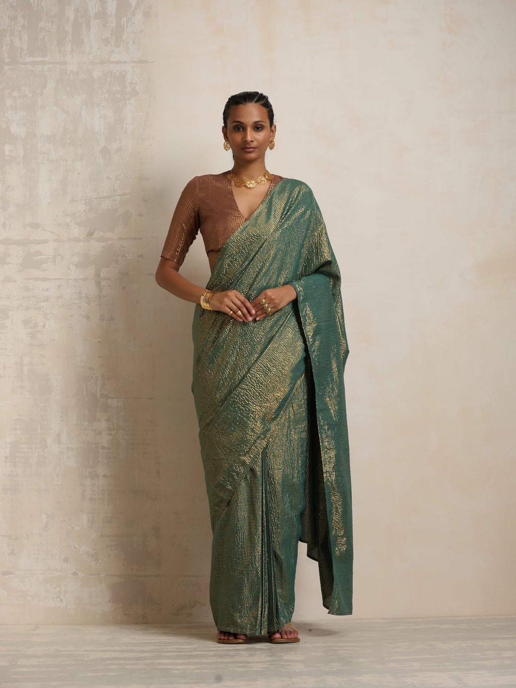 trueBrowns Dark Green Gold Metallic Ready To Wear Saree | Grocsy