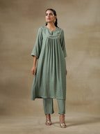 trueBrowns Light Green Bandhani Printed Silk Yoke Kurta Pant Set | Grocsy