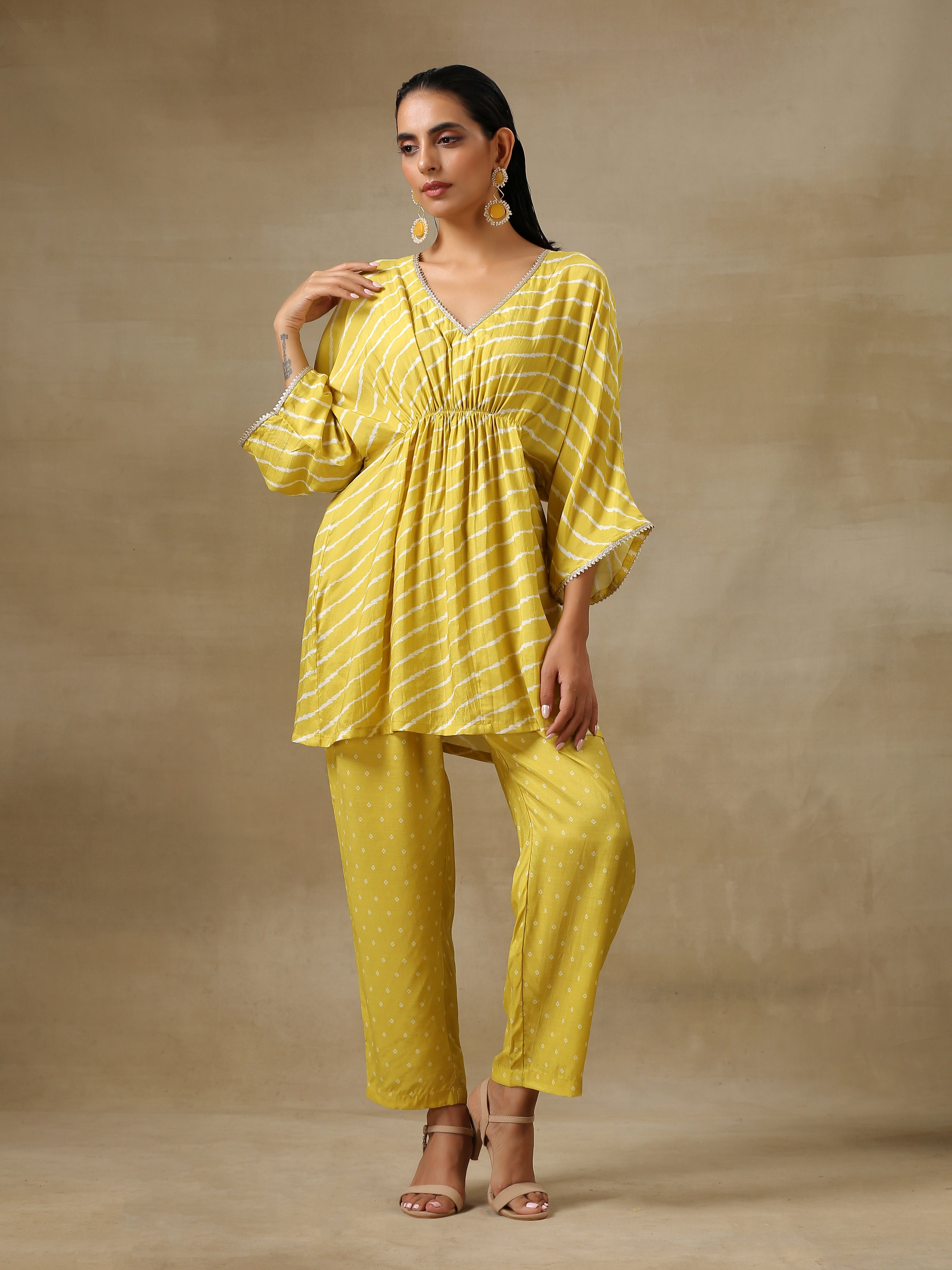 trueBrowns Lime Green Bandhani Printed Silk Drop Shoulder Co-Ord Set | Grocsy