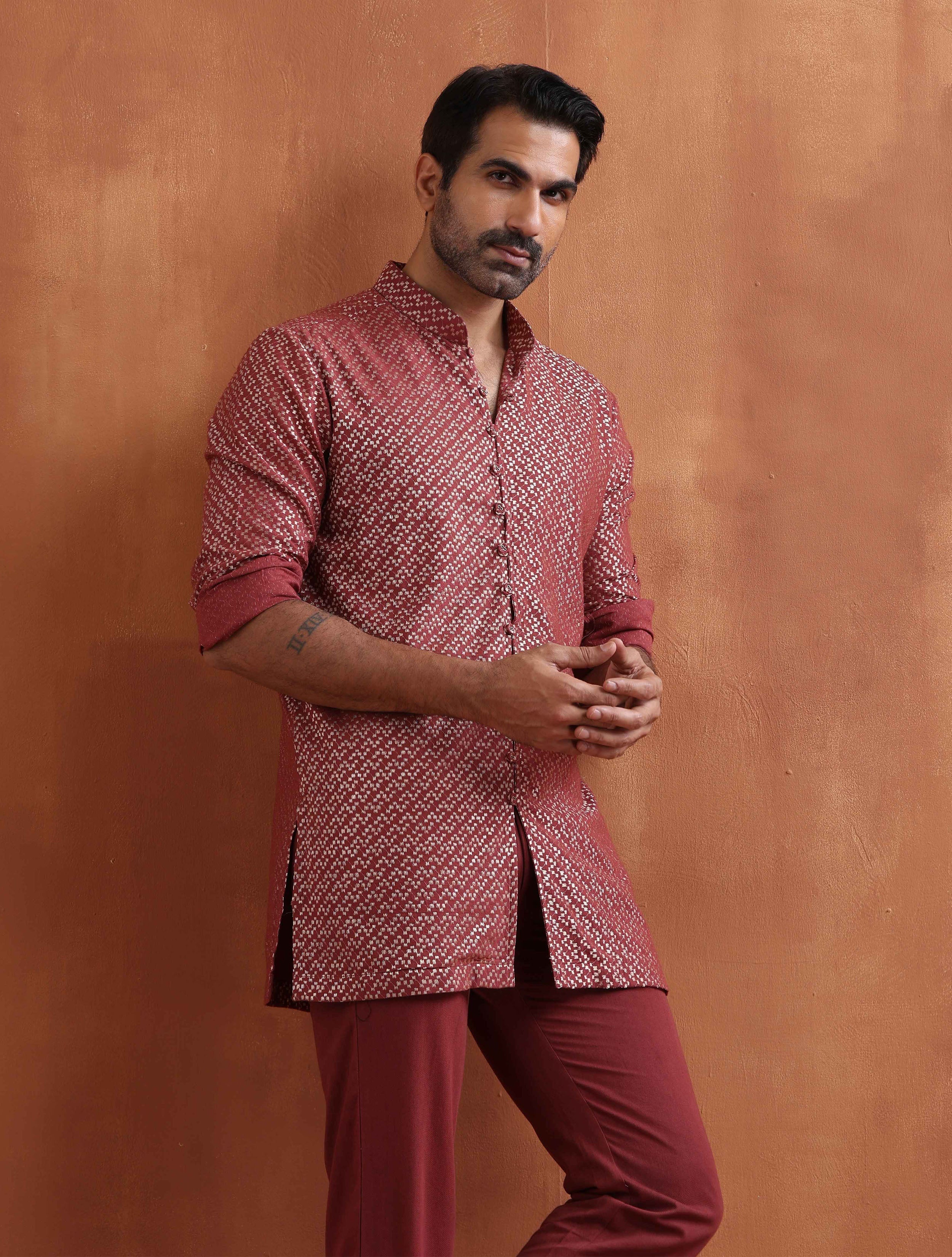 trueBrowns Men's Rust Cotton Dobby Short Kurta | Grocsy