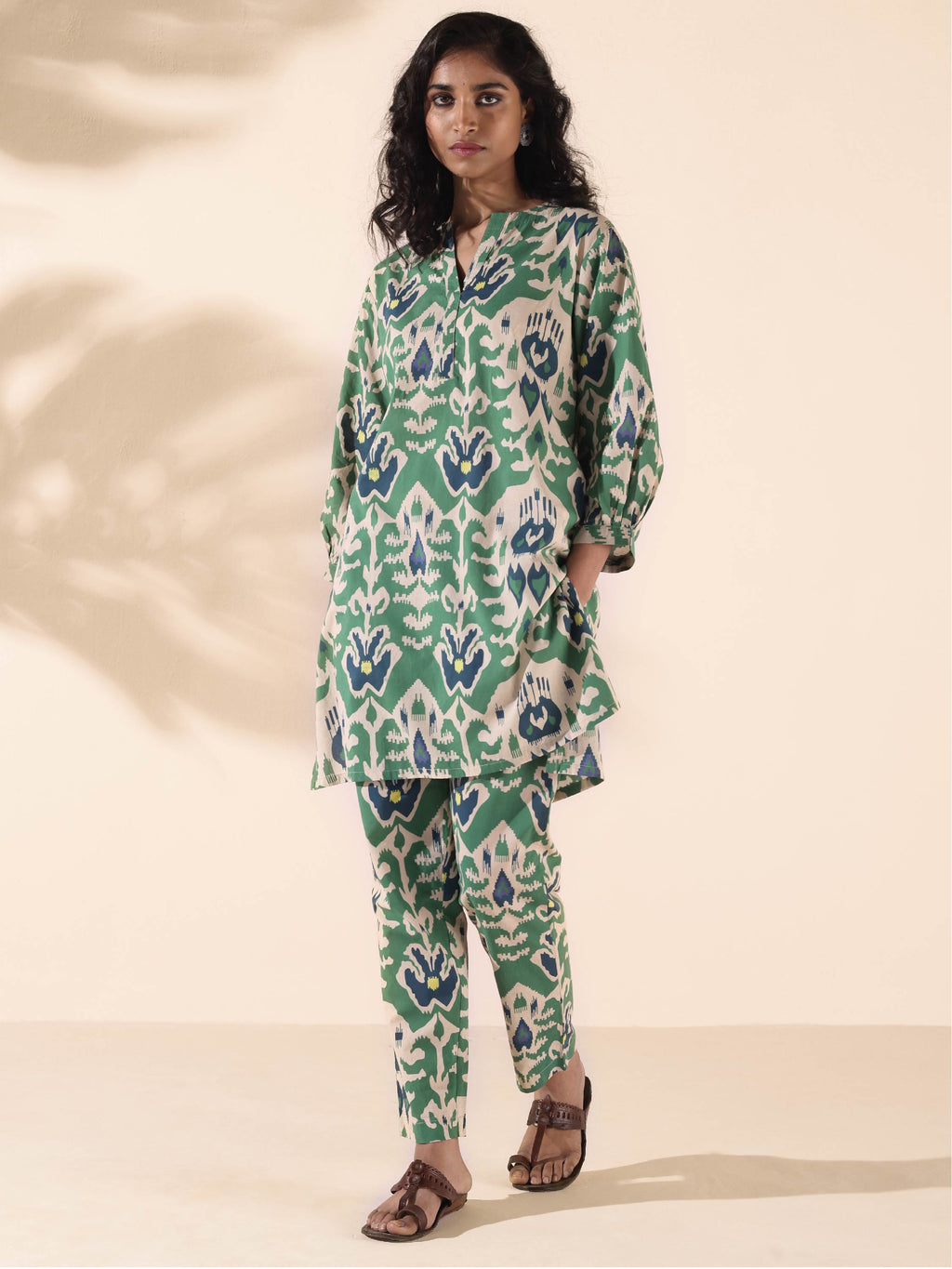 trueBrowns Green Cotton Ikat Relaxed Co-ord Set | Grocsy