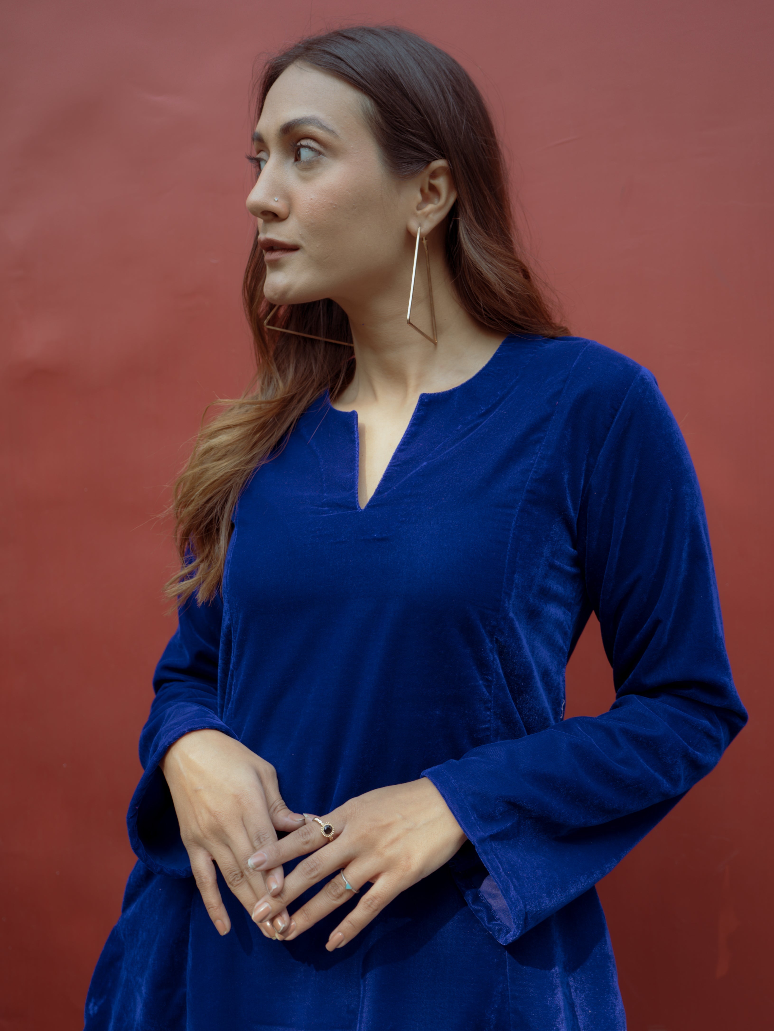 trueBrowns Blue Solid Velvet Co-Ord Set | Grocsy