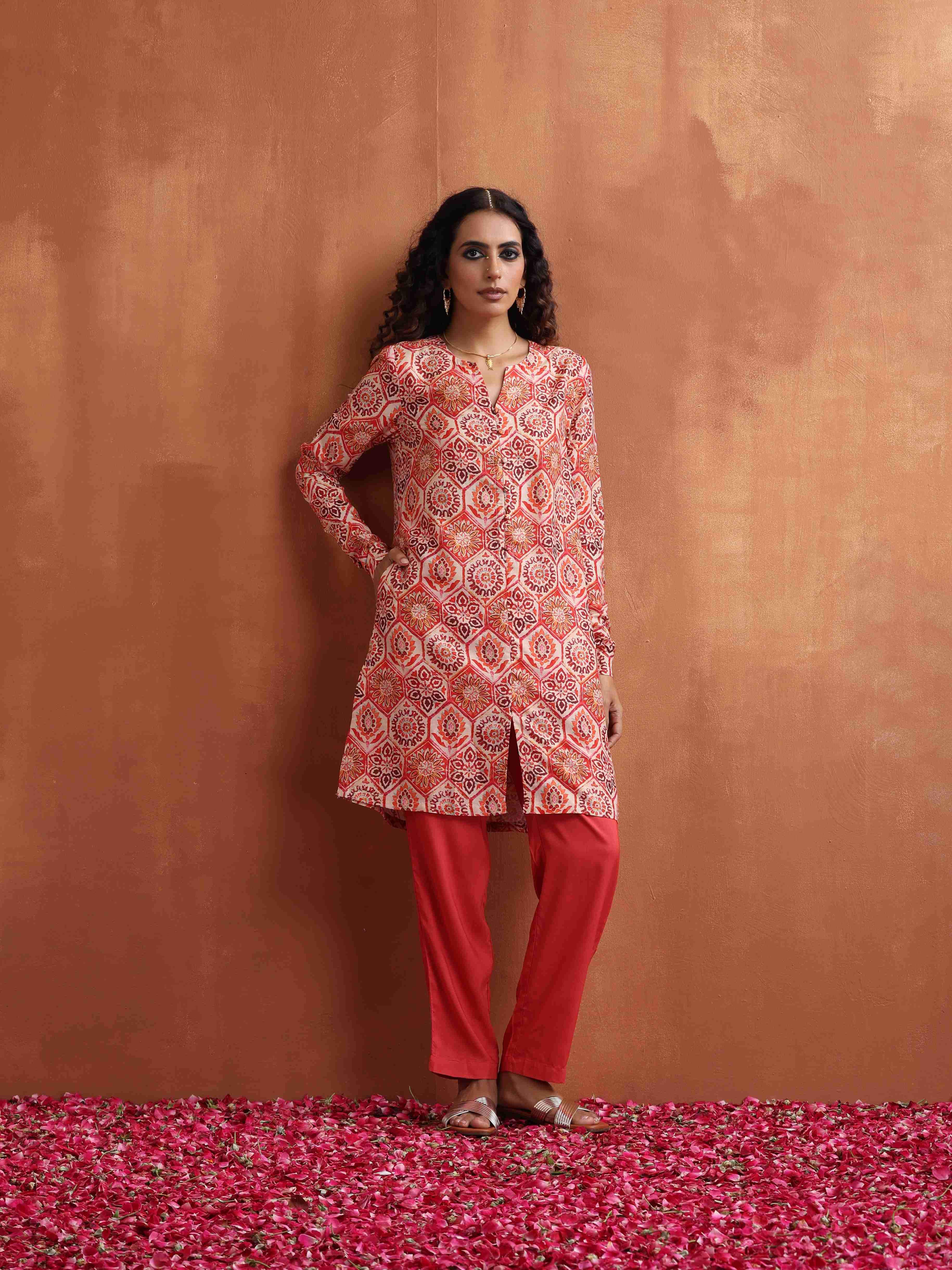 trueBrowns Beige Print Kurta Co-ord Set | Grocsy