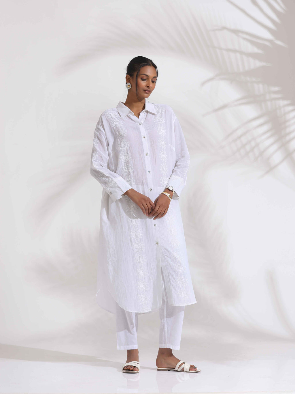 trueBrowns White Cotton Schiffli Shirt Kurta Set | Grocsy