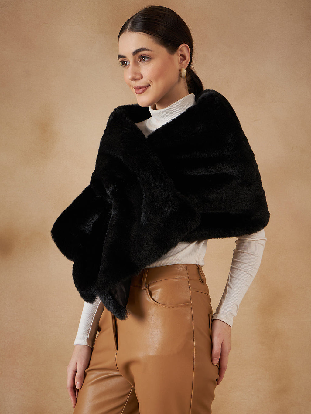 InWeave Women's Black Long Faux Fur Cape | Grocsy