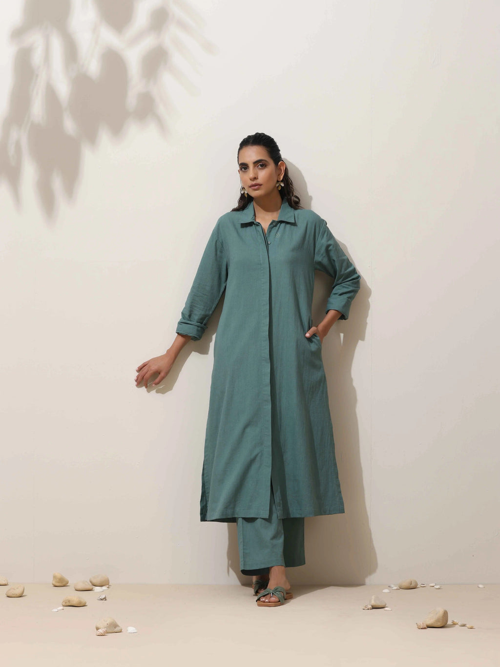 trueBrowns Green Cotton Linen Kurta Pant Set | Grocsy