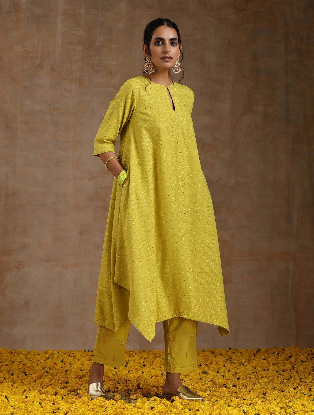 trueBrowns Lime Gold Cotton Handkerchief Kurta Set | Grocsy
