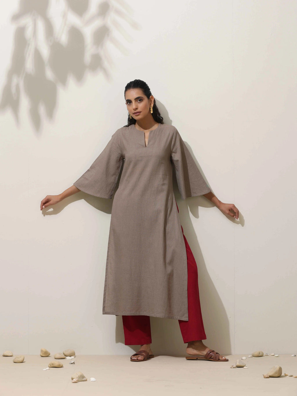 trueBrowns Grey Cotton Linen Kurta Pant Set | Grocsy