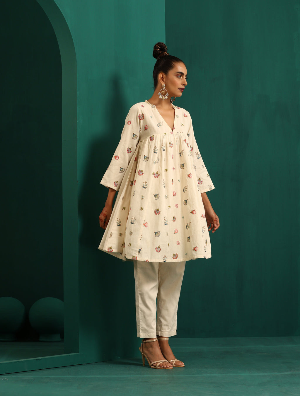 trueBrowns Ivory Multi Color Cotton Yoke Gathered Co-ord Set | Grocsy