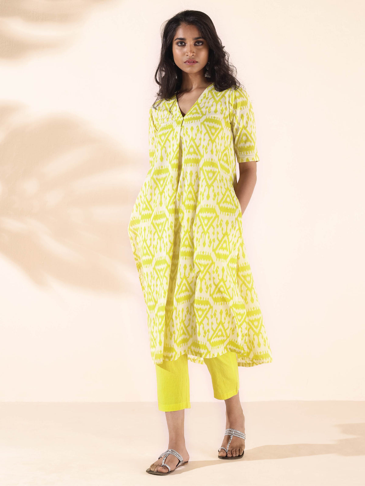 trueBrowns Lime Cotton Ikat Kurta Pant Set | Grocsy