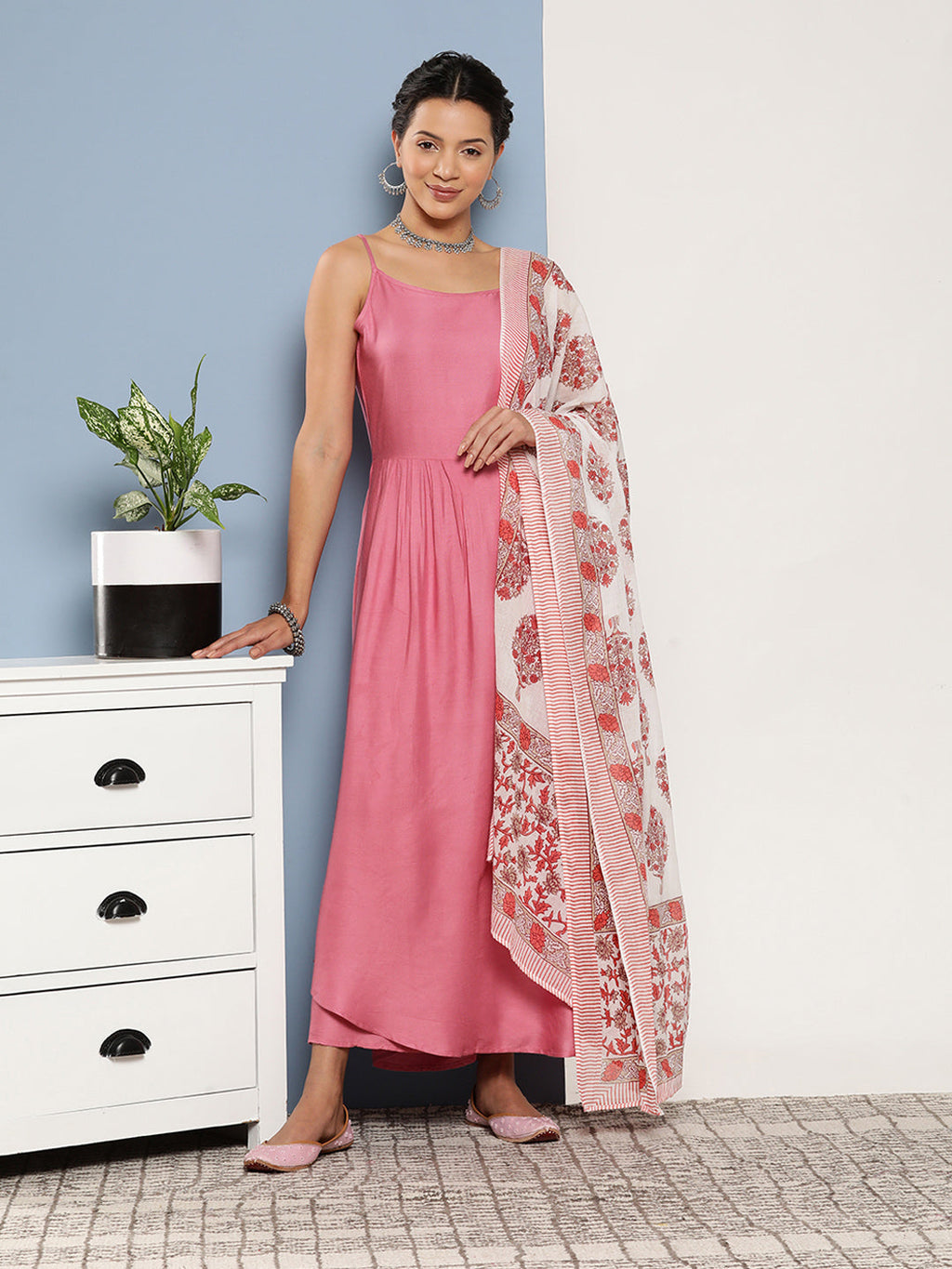 InWeave Women's Light Pink Ray Strappy Set With Red Big Floral Cotton Dupatta | Grocsy