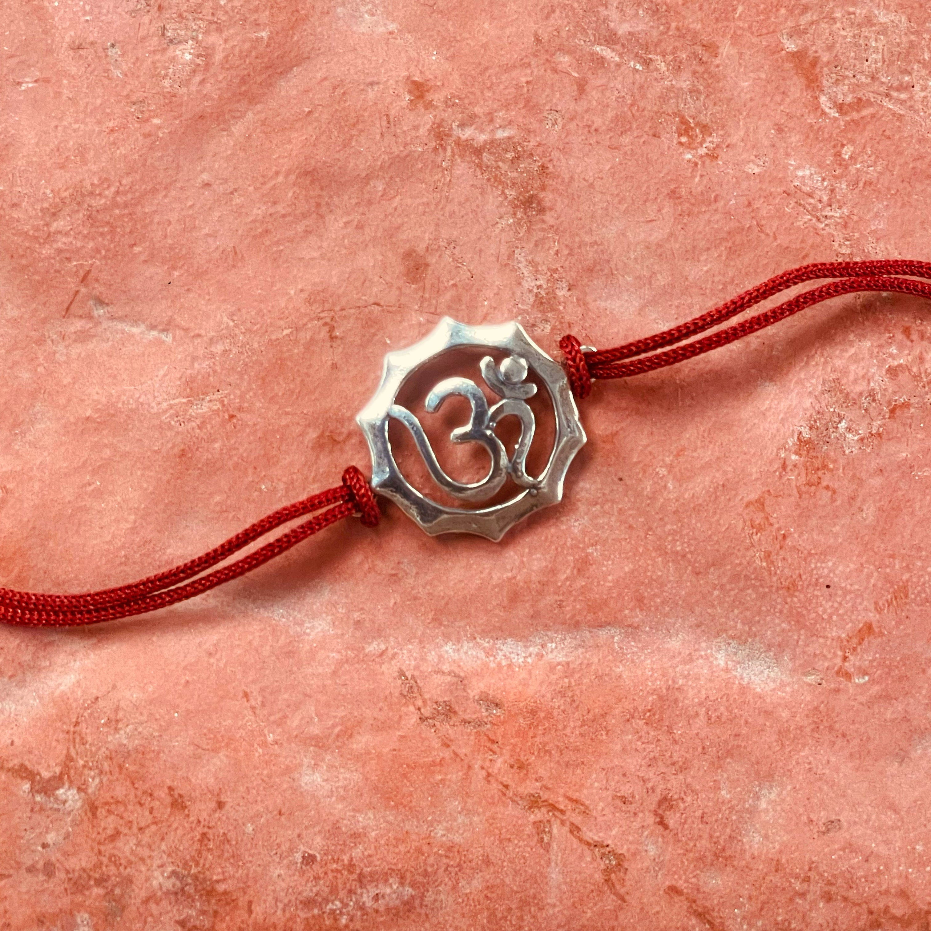 trueBrowns 925 Sterling Silver Embossed Om Thread Rakhi | Grocsy