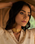 trueBrowns Gold-Polished Choker | Grocsy