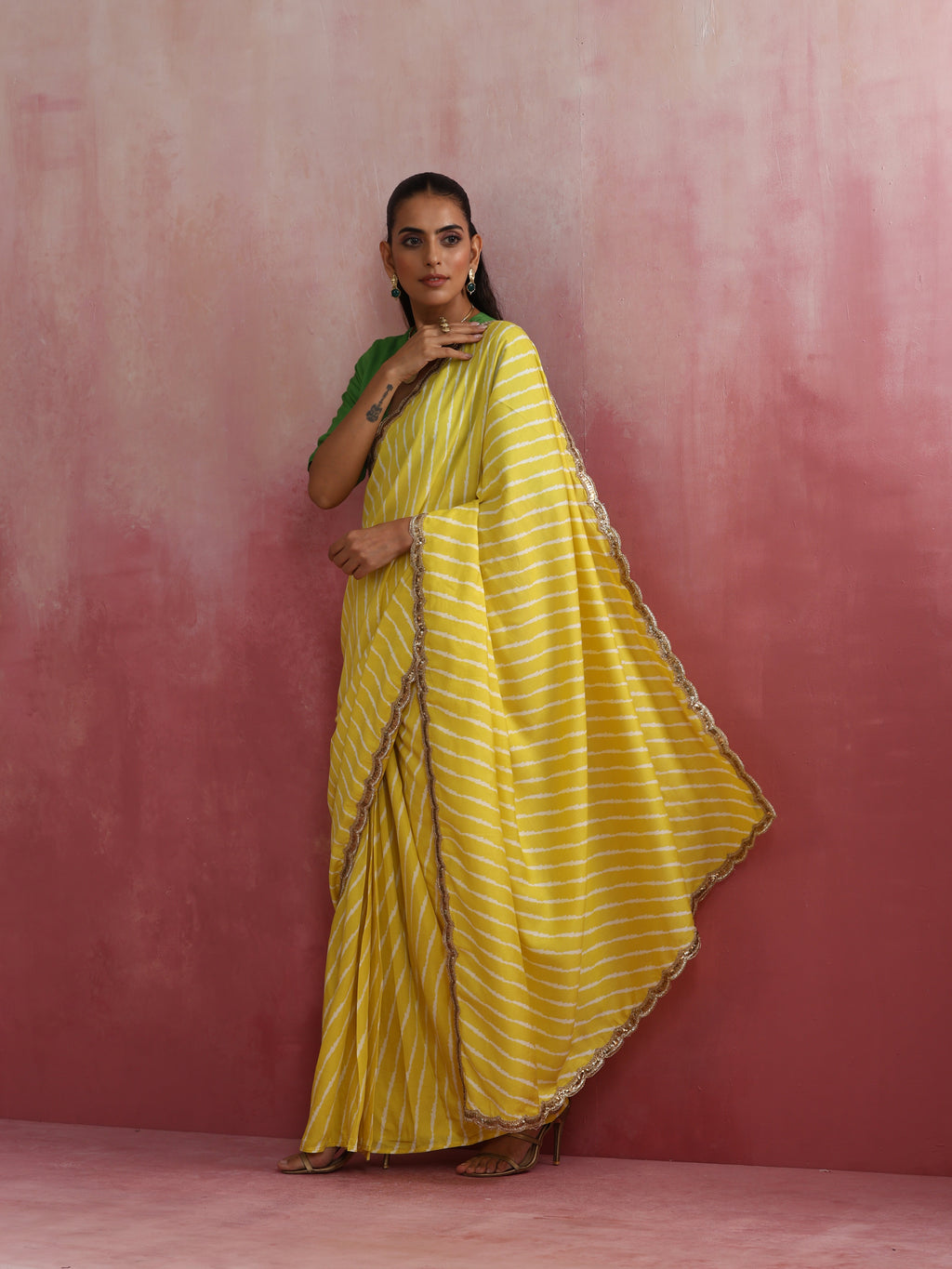trueBrowns Lime Muslin Silk Saree | Grocsy